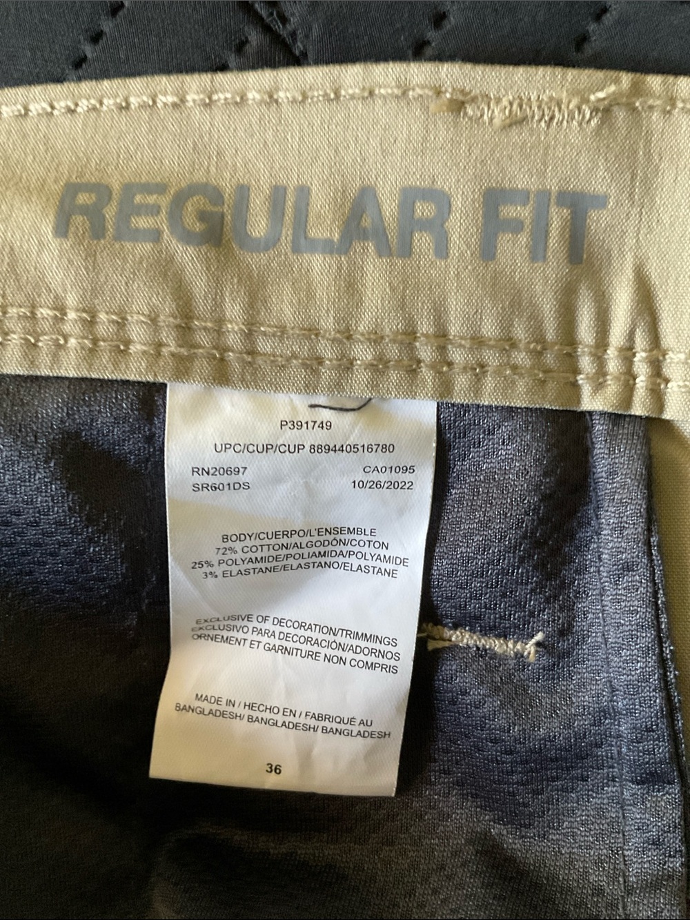 Dickies Beige/Sand , cooling temp IQ , size 36 Shorts - Picture 8 of 9